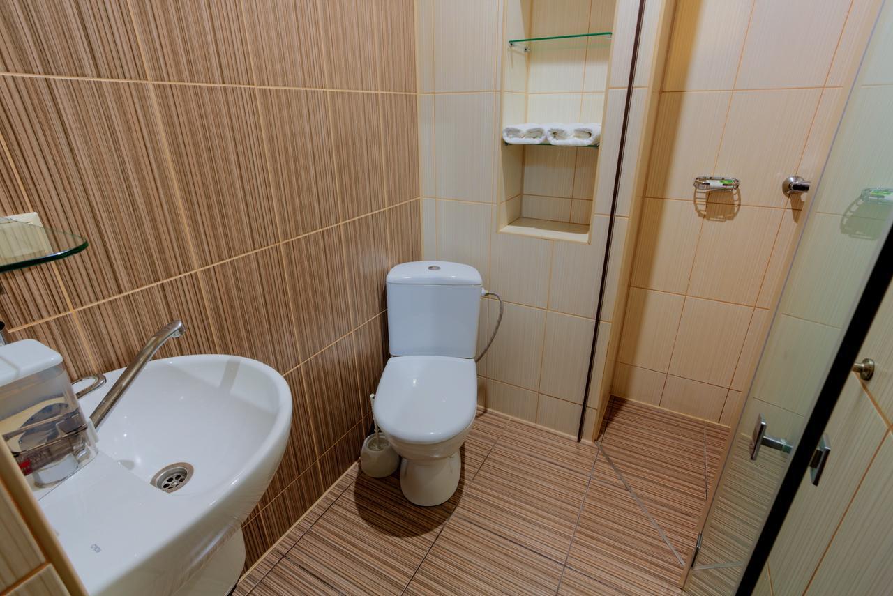 Comfort Hotel & Hostel Zaporizhia エクステリア 写真