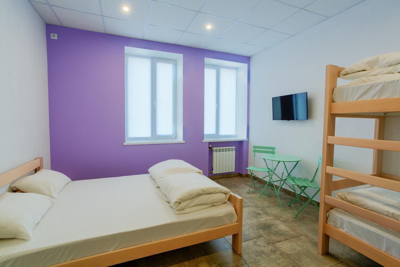 Comfort Hotel & Hostel Zaporizhia エクステリア 写真